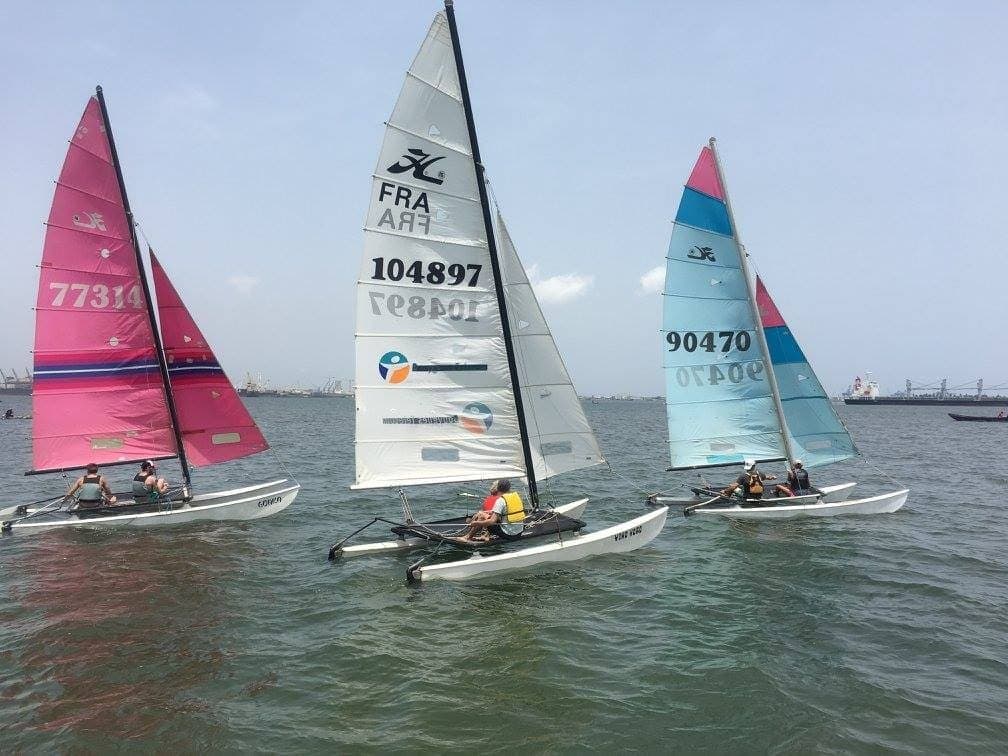 Barbecue et Virée en Voilier sur la Lagune Ébrié - Photo 3