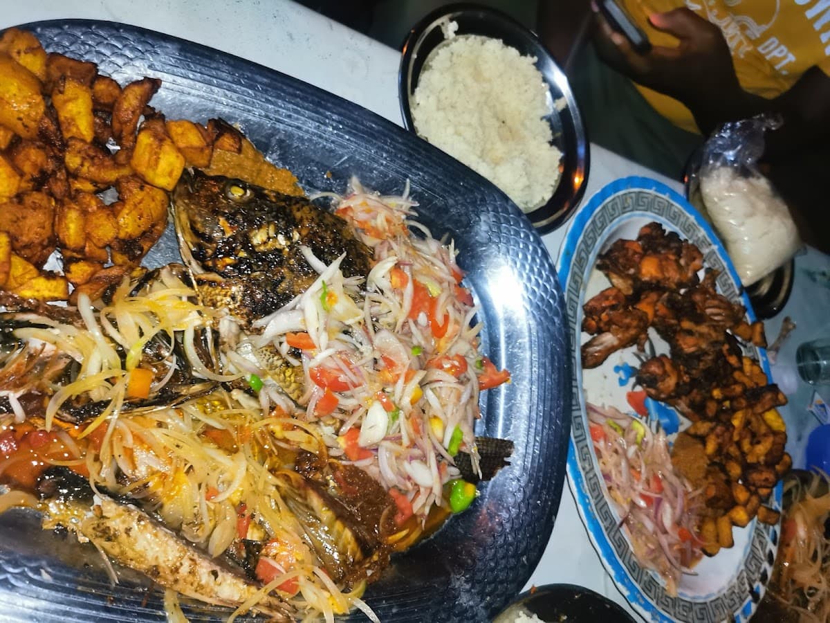 Maquis chez la camair