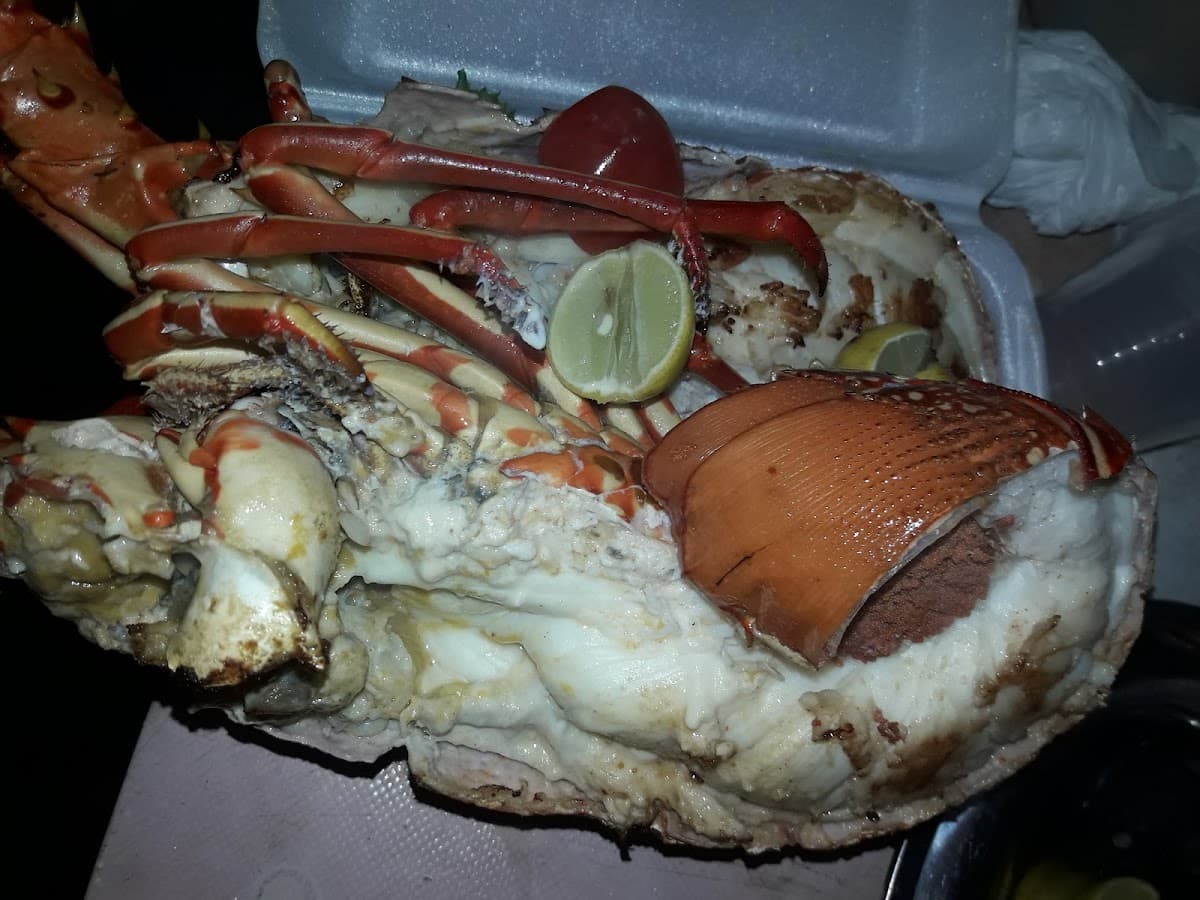 LANGOUSTES D'OR (Chez Tony )