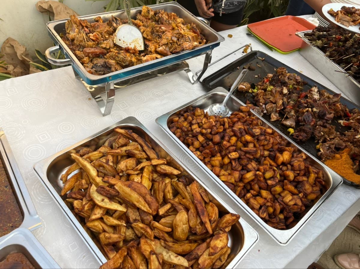 L'OASIS Restaurant - Bar Lounge - Photo 2