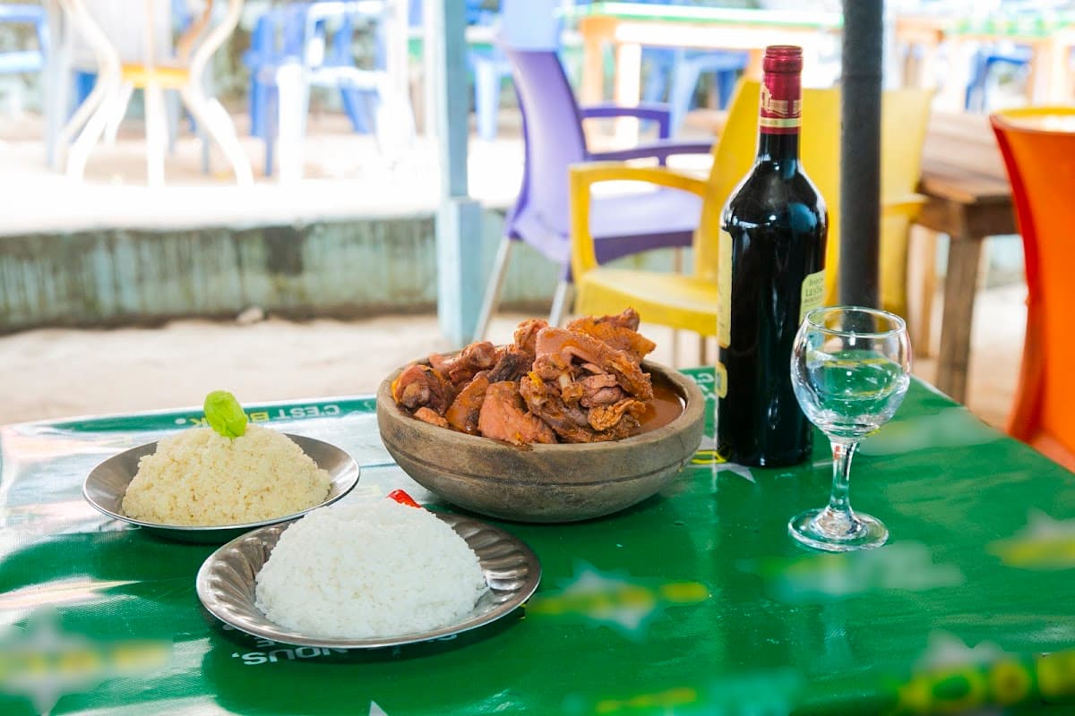 Restaurant petits petits animaux ( Au restaurant petits petits animaux)