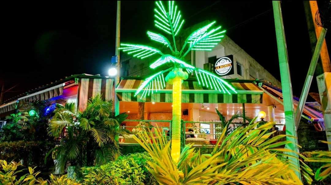 Restaurant & LOUNGE Le Bonus