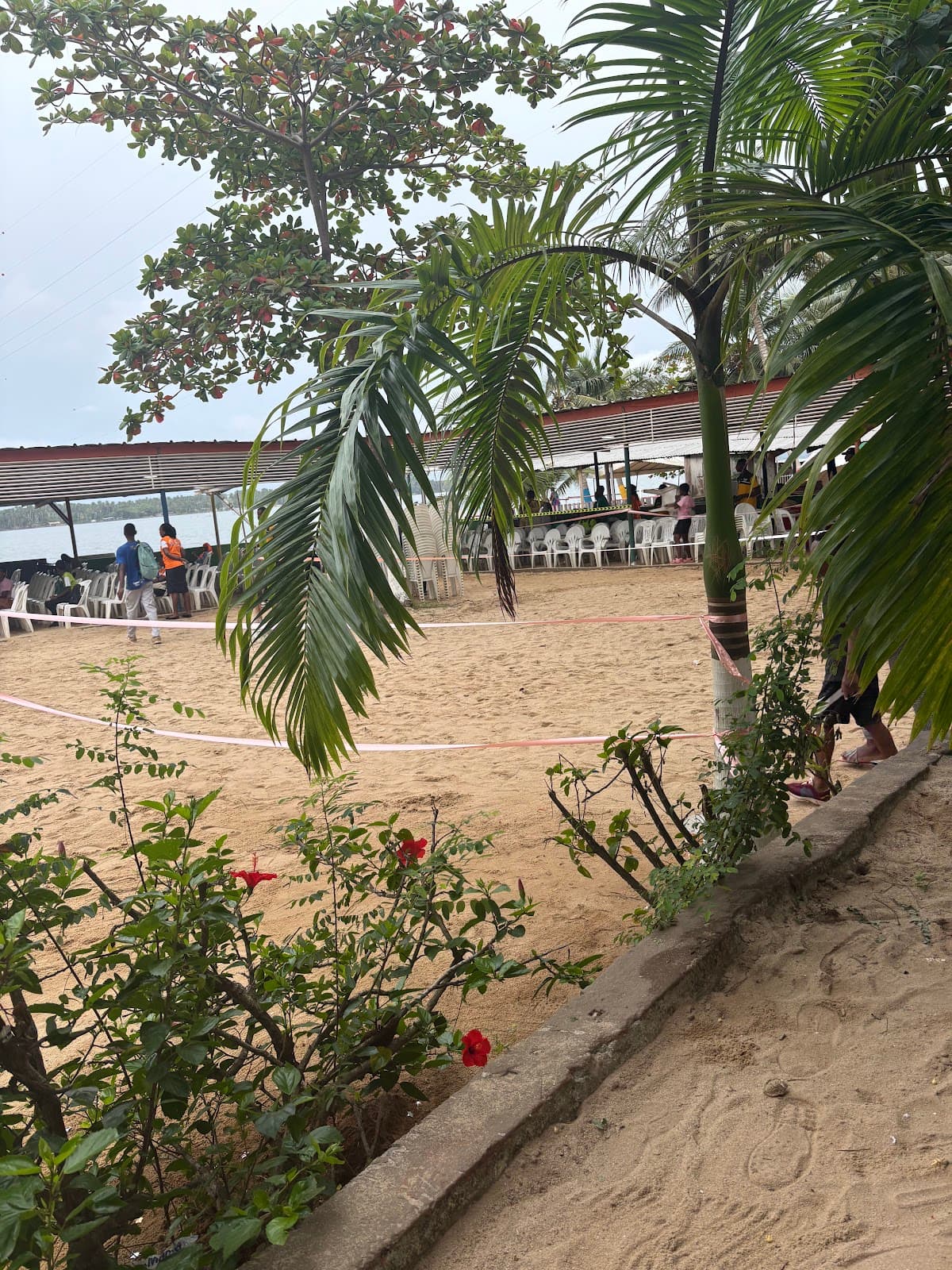 AZITO COMPLEXE BEACH - Photo 2