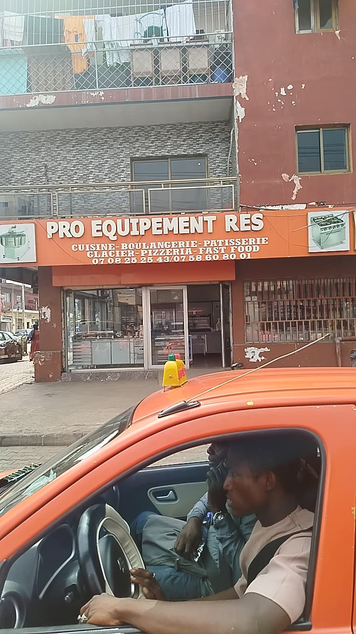 Hassan chawarma Yopougon Keneya - Photo 2