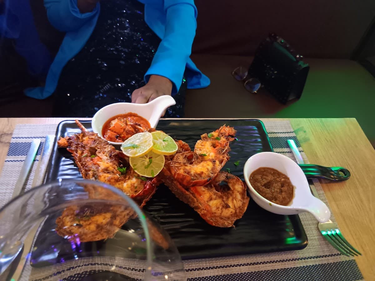 Palm Garden - Photo 2