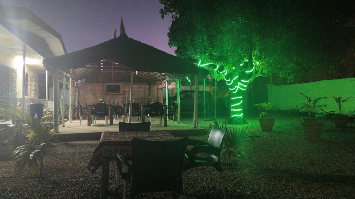 Resto DATCHA(russe-africain)