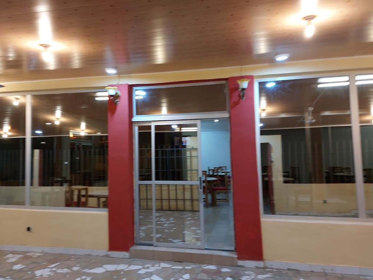 Riviera Hill's Restaurant & Hôtel