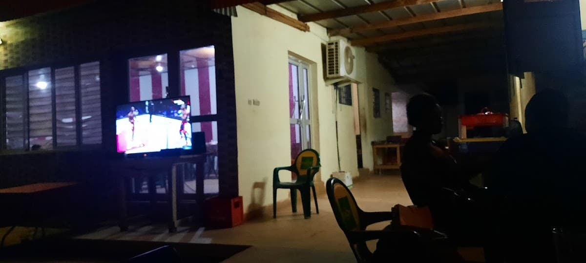 Restaurant Maquis La fontaine - Photo 2