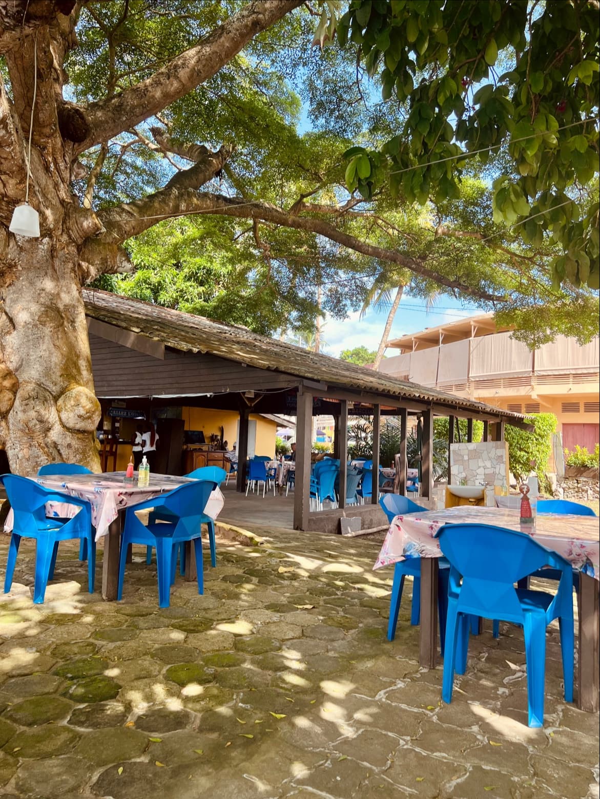 Maquis le Quai Restaurant Pizzeria - Photo 2