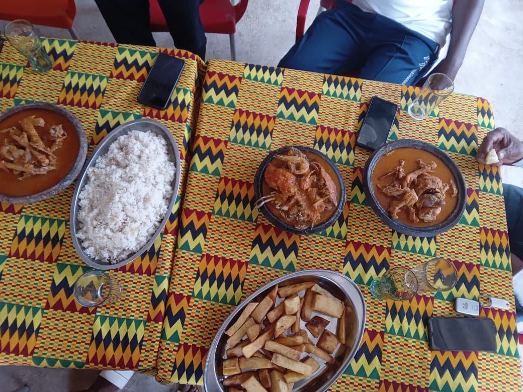 Maquis Chez Suzie, Endroit convivial. Idéal entre amis ou en famille - Photo 2