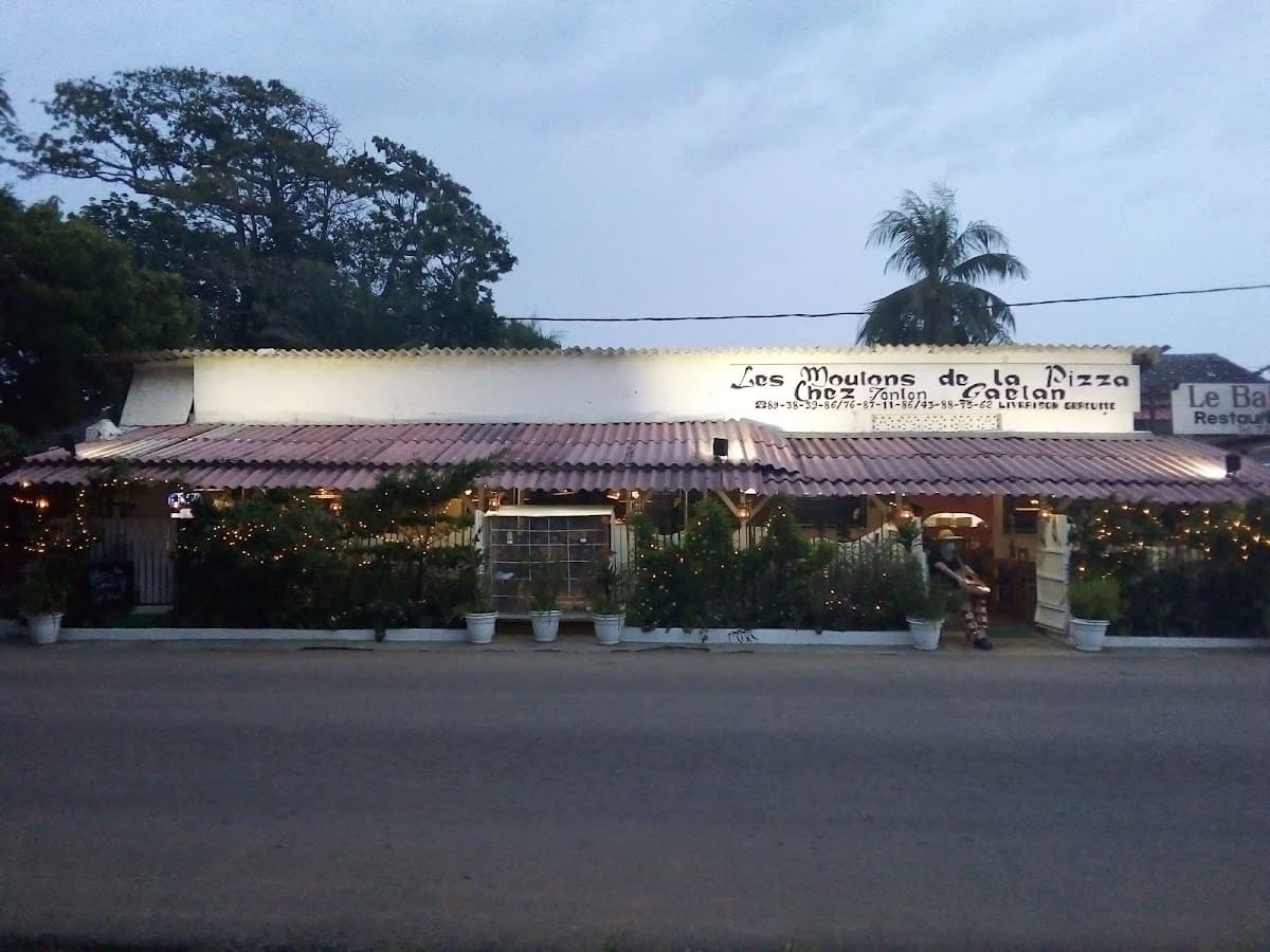 Les Moutons De La Pizza