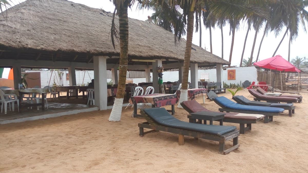 Restaurant Charlie Beach - Photo 2