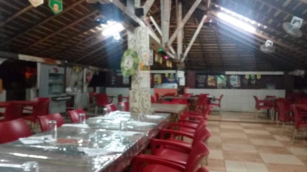 Merveille Glacier Cave restaurant et Dépôt retrait - Photo 3