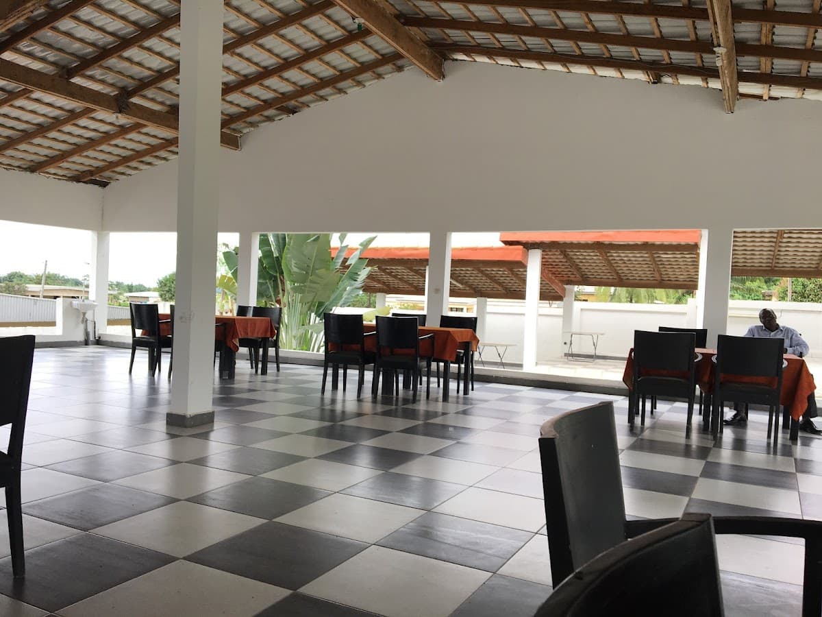 Agneby Delice et Blue Bird Bar - Photo 3