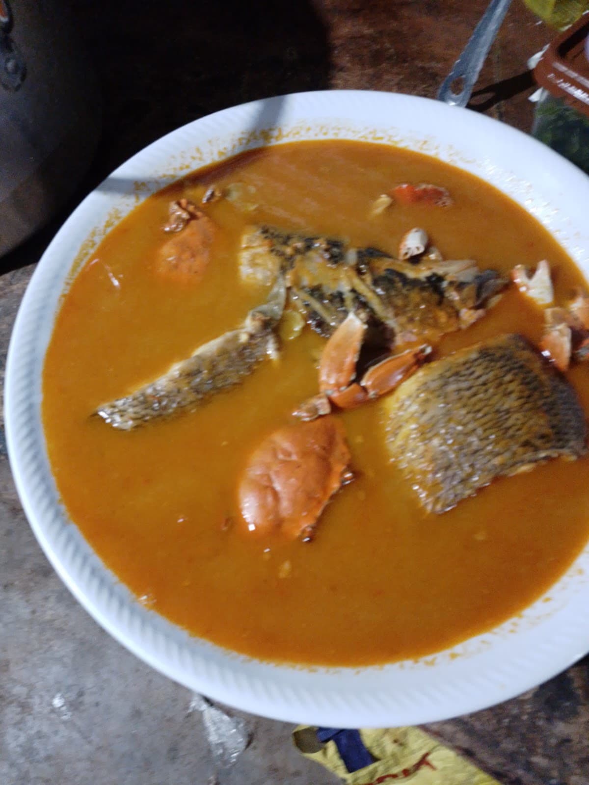 AGOUDAM PALACE chez Mariano, Grand Lahou derrière le lycée professionnel