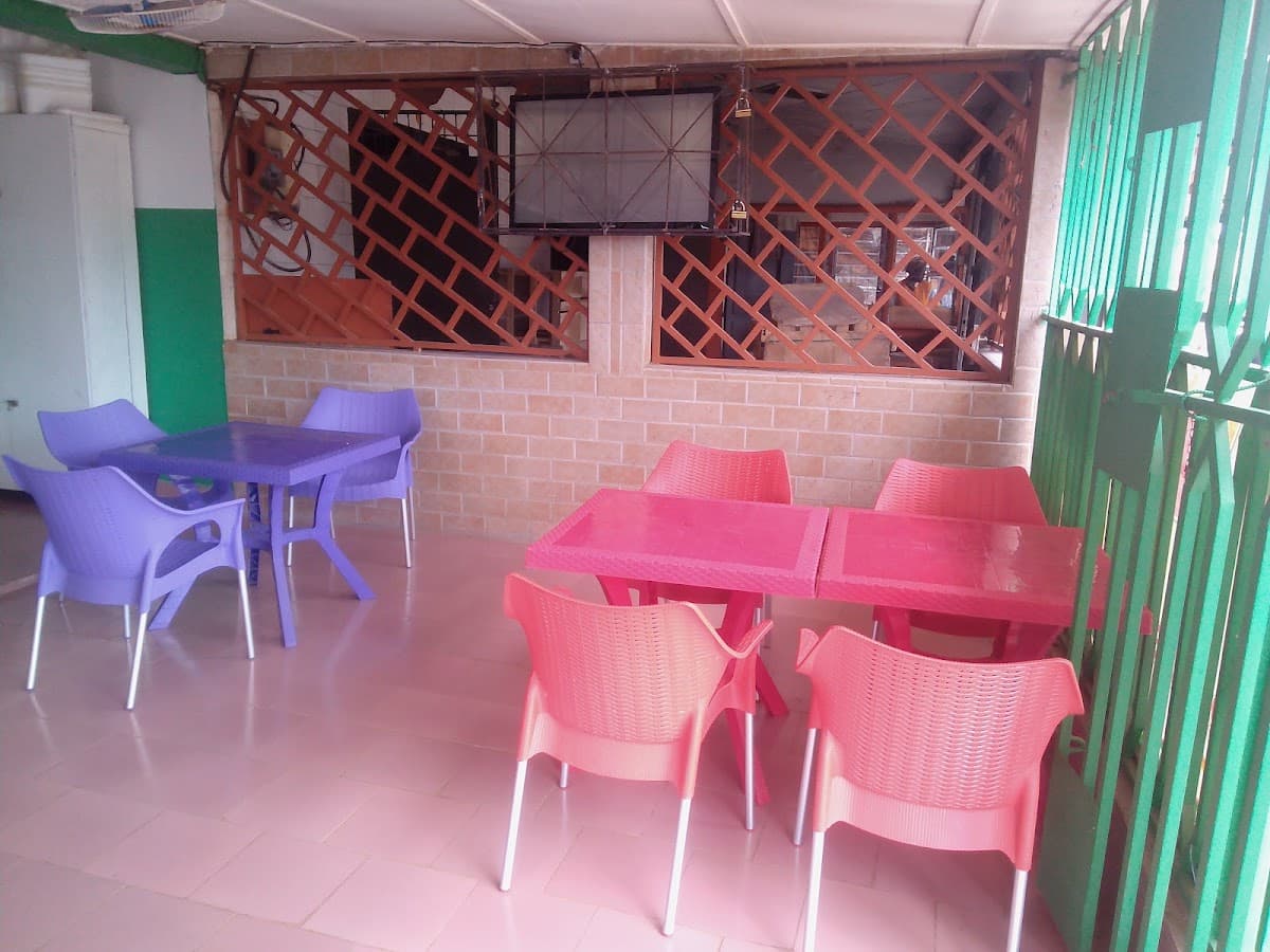 Restaurant Patisserie glacier YATANA - Photo 2