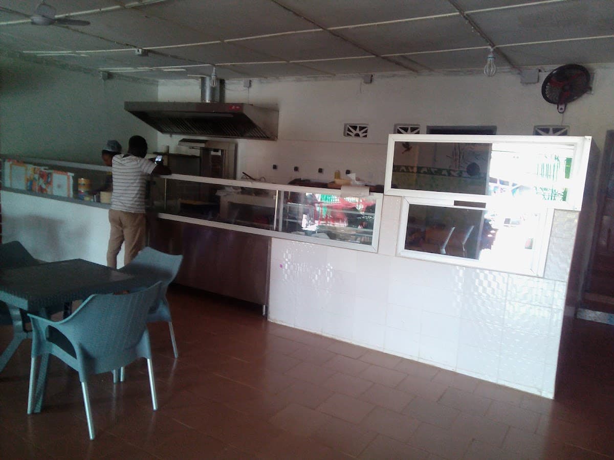 Restaurant Patisserie glacier YATANA - Photo 3