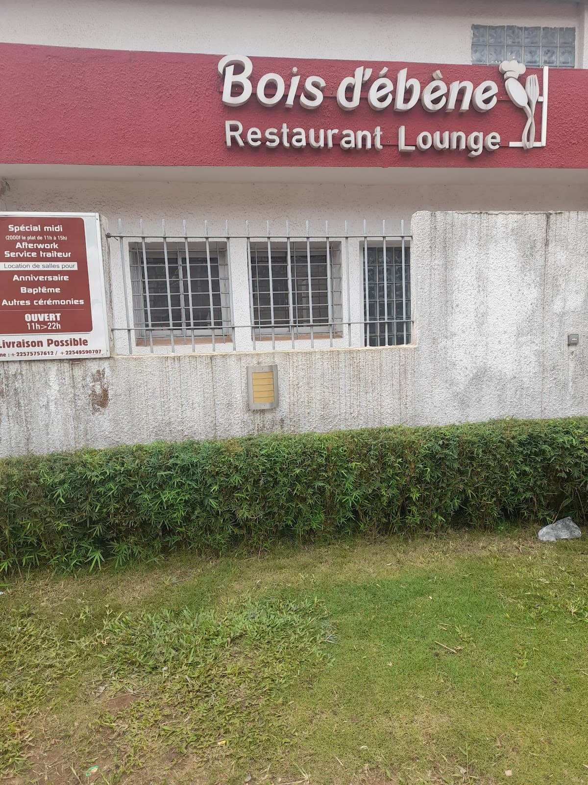 Bois d’ébène Abidjan Restaurant-Lounge