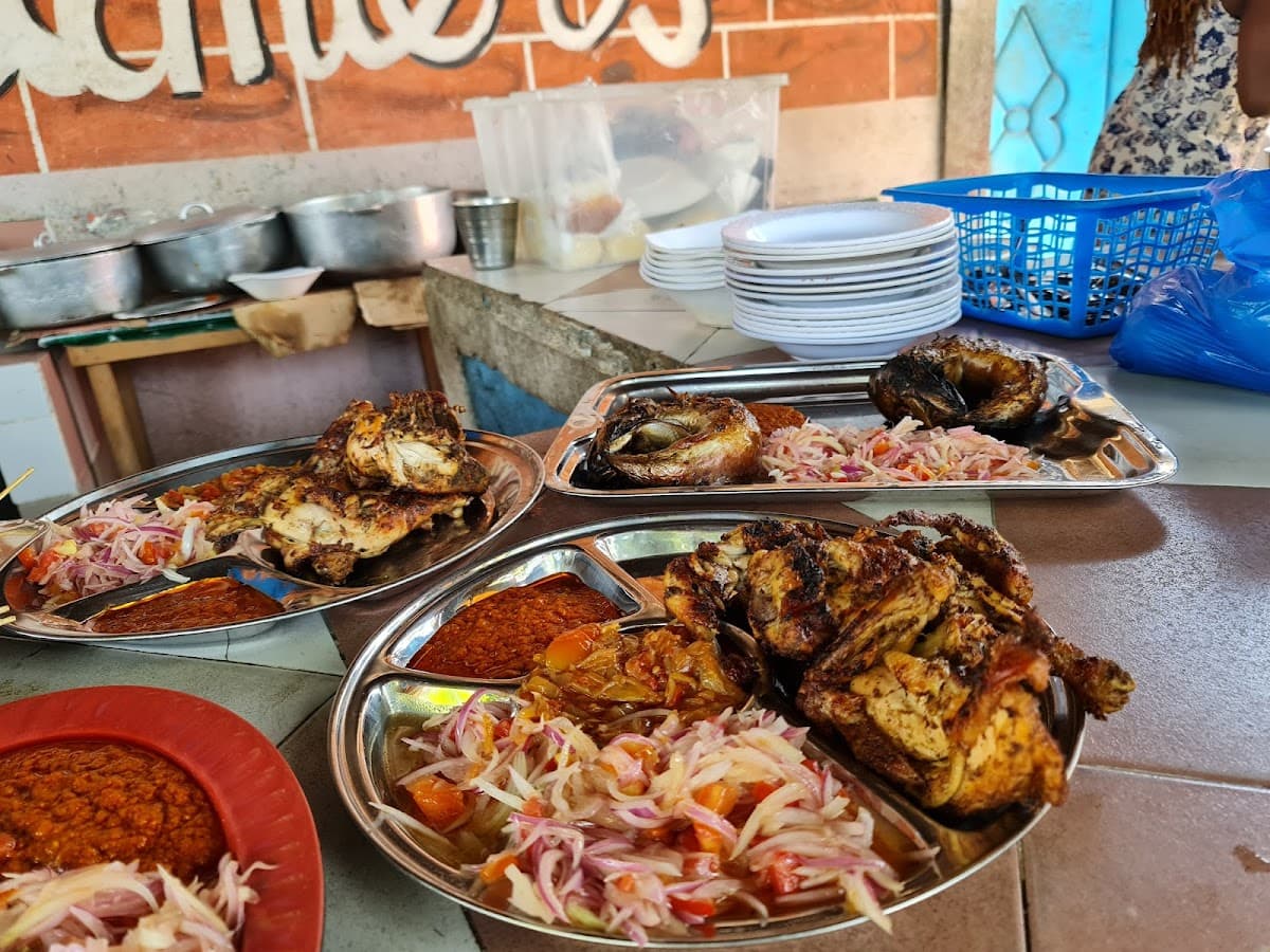 Maquis Restaurant "SOUS LES PALMIERS"