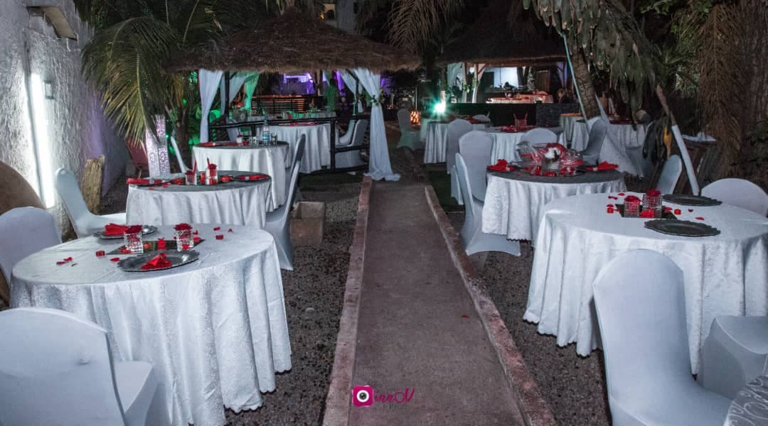 Bozoua garden restaurant