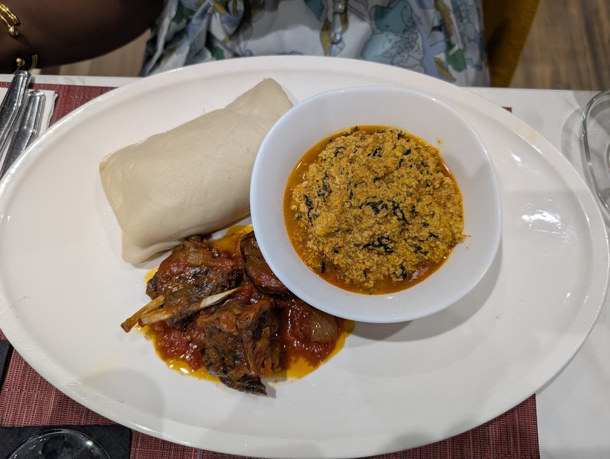 The Ivory Restaurant & Lounge - Photo 3