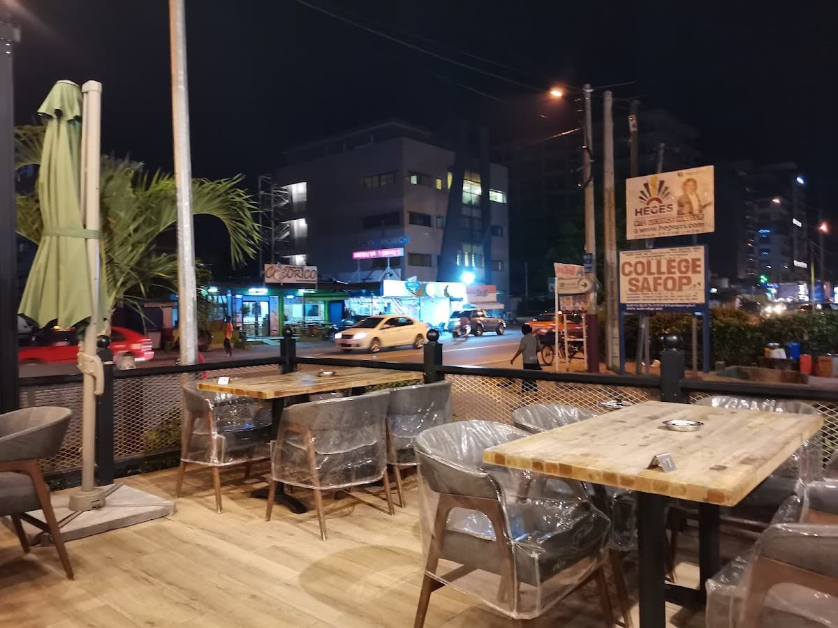 Leïla Restaurant - Photo 2