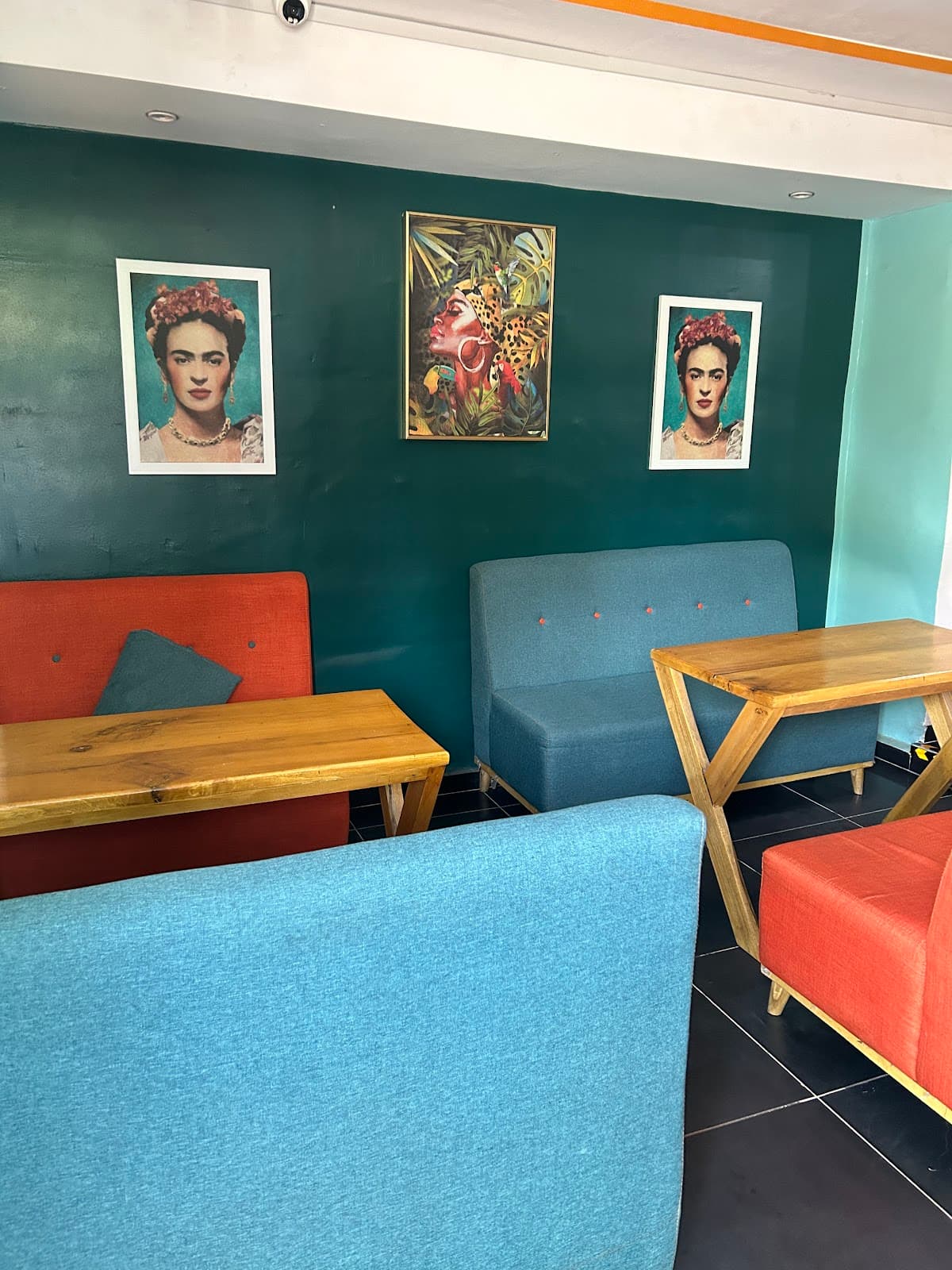 RESTAURANT CHEZ CYNTHIA TREICHVILLE - Photo 3