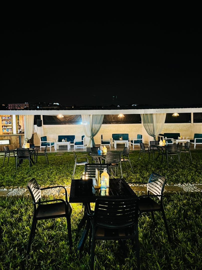 Cour Royale (Restaurant Bar Lounge)