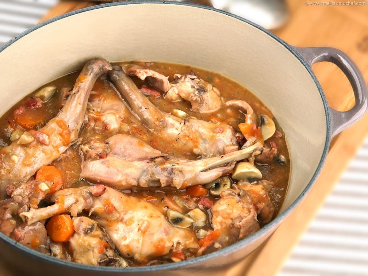 Demi Lapin Soupe + Attiéké